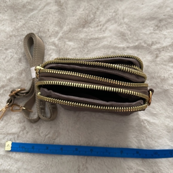 New small bag - Picture 3 of 3